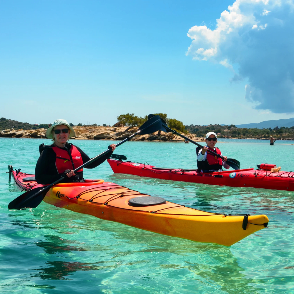 Explorează Grecia din caiac