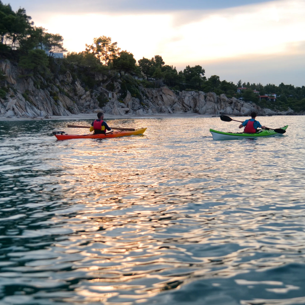Explorează Grecia din caiac